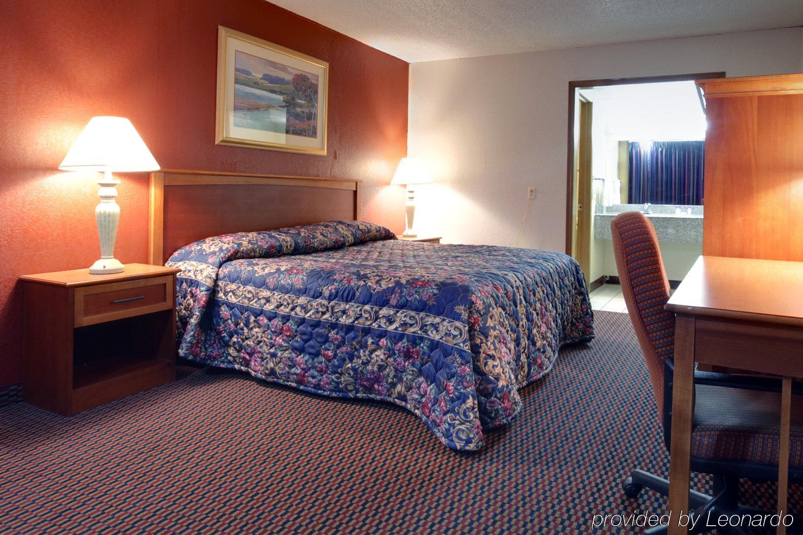Americas Best Value Inn Weatherford Habitación foto